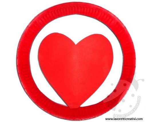 cappello-piatto-carta-cuore-4