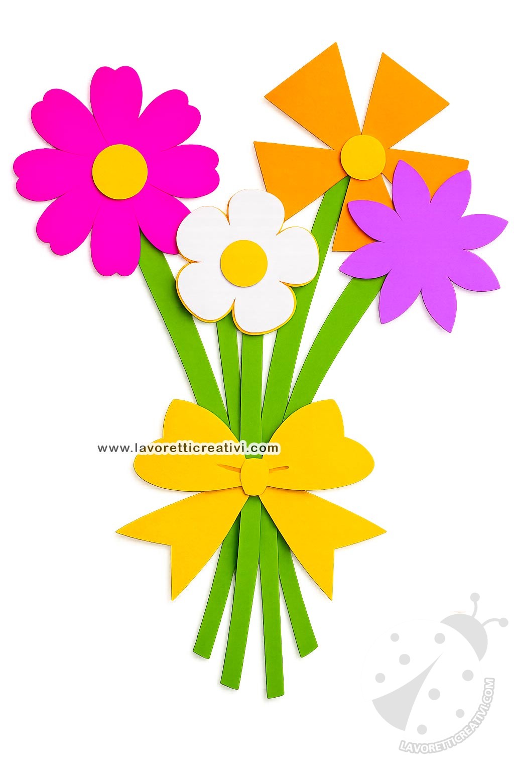 mazzo di fiori con fiocco lavoretto facile