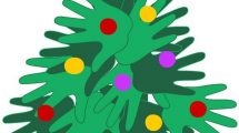 albero natale mani