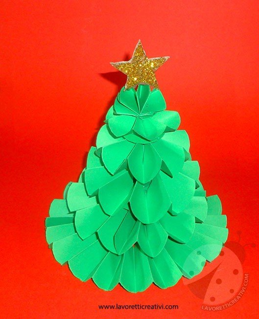 Lavoretti Natale Albero Di Natale Con Coccarde Lavoretti Creativi