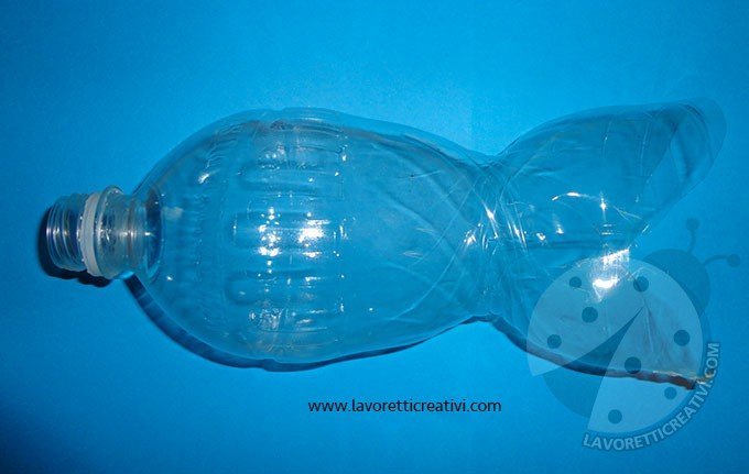 pesce-bottiglia-plastica1