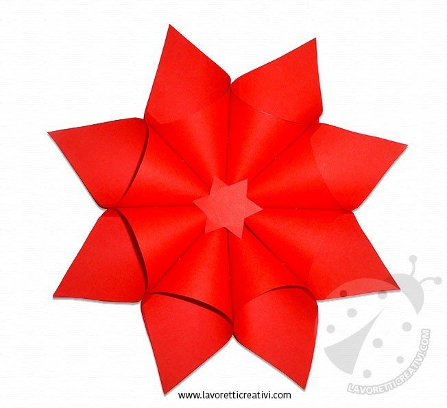 Stella Di Natale In Origami.Stella Di Natale Facile Lavoretti Creativi