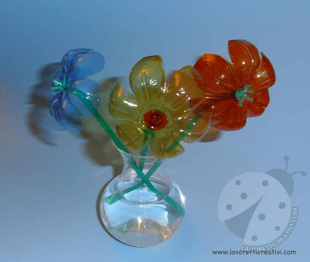 Fiori Con Bottiglie Di Plastica E Cannucce Lavoretti Creativi