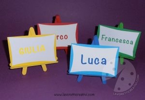 Segnaposti a forma di cavalletto per pittura