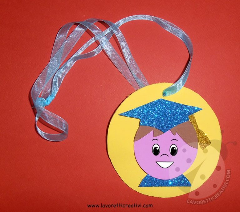 Acboor Medaglie Bambini, 12 Pezzi Medaglie Calcio per Bambini Compleanno Medaglia Argento in Metallo Calcio Festa Compleanno per Ragazzi Bambini Adulti