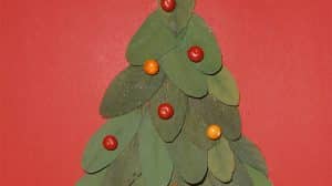 albero natale foglie bacche