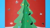 Biglietto natalizio fatto a mano con albero di Natale in 3D