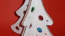 Albero di Natale con cartone riciclato