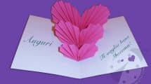 Biglietto pop up Festa della Mamma con cuori 3D