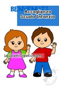 Bambini dell’infanzia che salutano