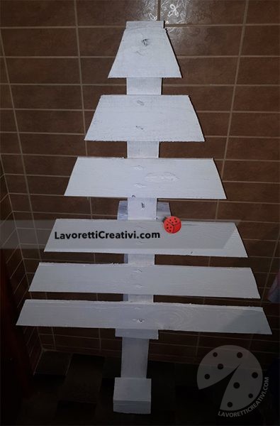 albero natale pallet