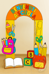 Allestimento scenografico per foto ricordo a scuola