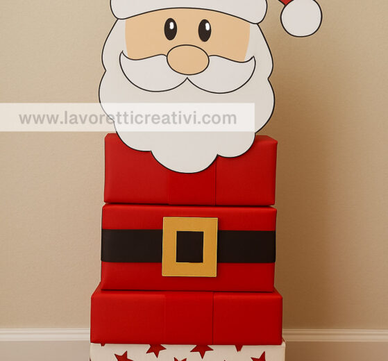 babbo natale con scatole regalo