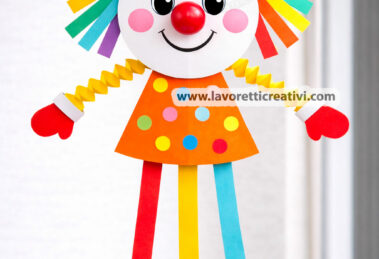 Pagliaccio sospeso a fisarmonica