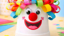 pagliaccio con vasetto yogurt