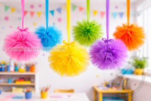 Sfere decorative in tulle da appendere 9 sfere decorative in tulle da appendere