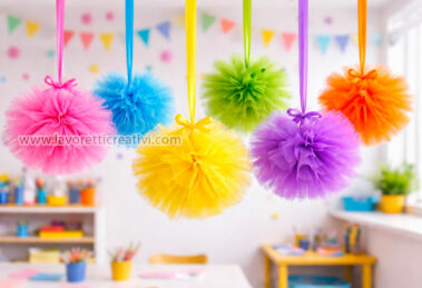 sfere decorative in tulle da appendere