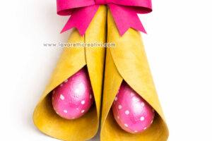 campane di pasqua con rotoli di carta igienica