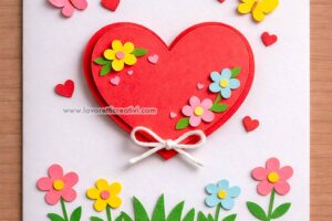 biglietto collage di carta per mamma