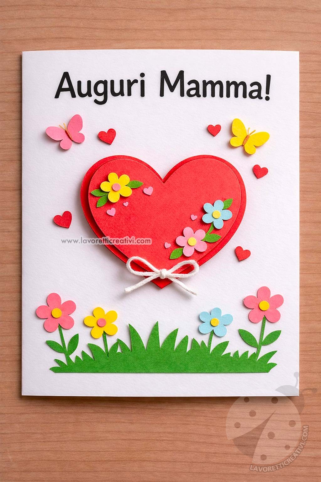 biglietto collage di carta per mamma