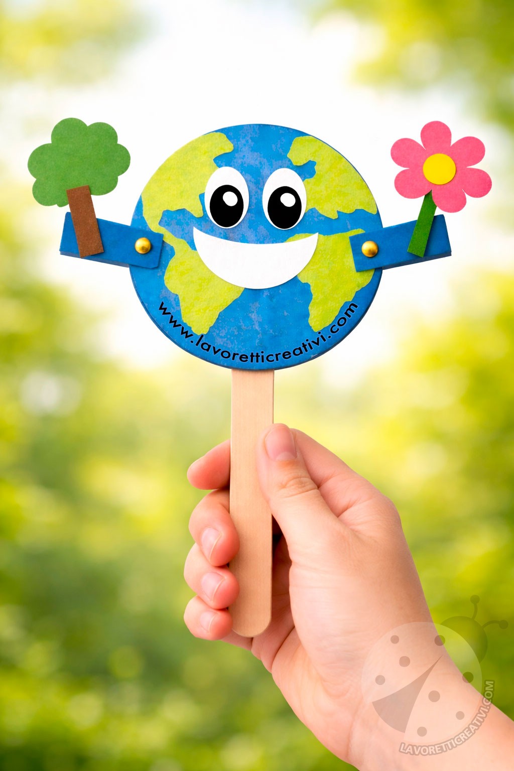 Il pianeta Terra felice 8 pianeta terra con bastoncino di legno