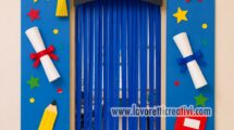 decorazione porta fine anno scolastico