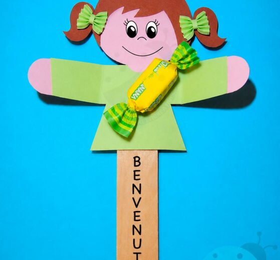 bambina con caramella